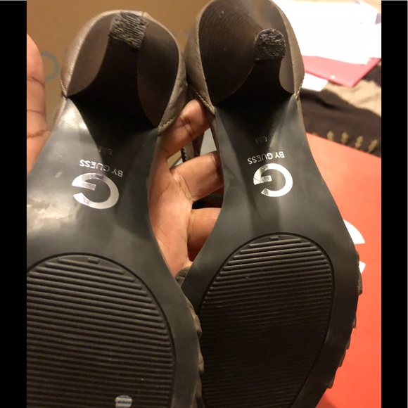 Guess Opened toe, heeled shoe - Picture 5 of 5